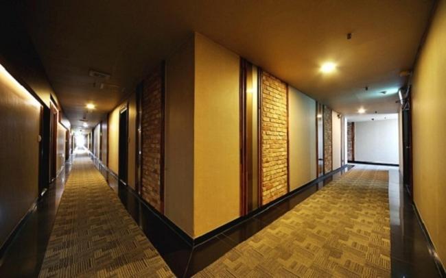 Central Hotel ČČchangwon Exteriér fotografie